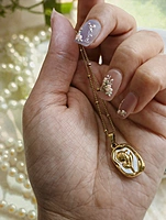 Timeless Rose Necklace