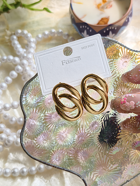 Twist Loop Earrings
