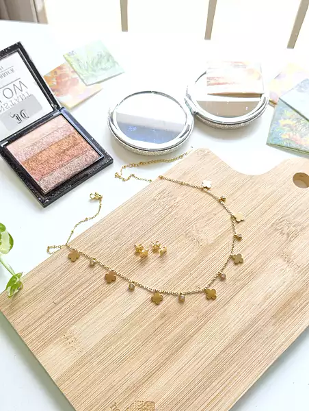 Clover Dainty Necklace Set