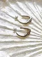 Molten Hoops