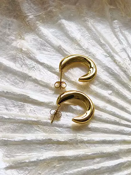 Luna Hoops