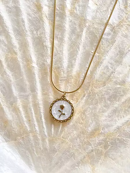 Ivory Muse Necklace